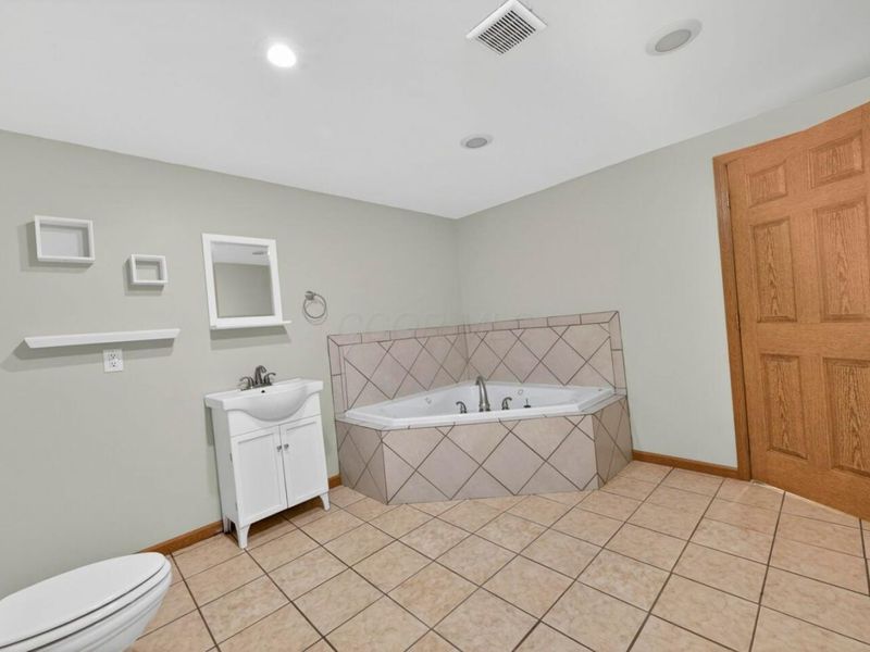 1307 Harold Stewart Parkway, Pataskala, OH 43062 Photo 34