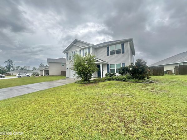 109 Merrion Road , Southport, FL 32409