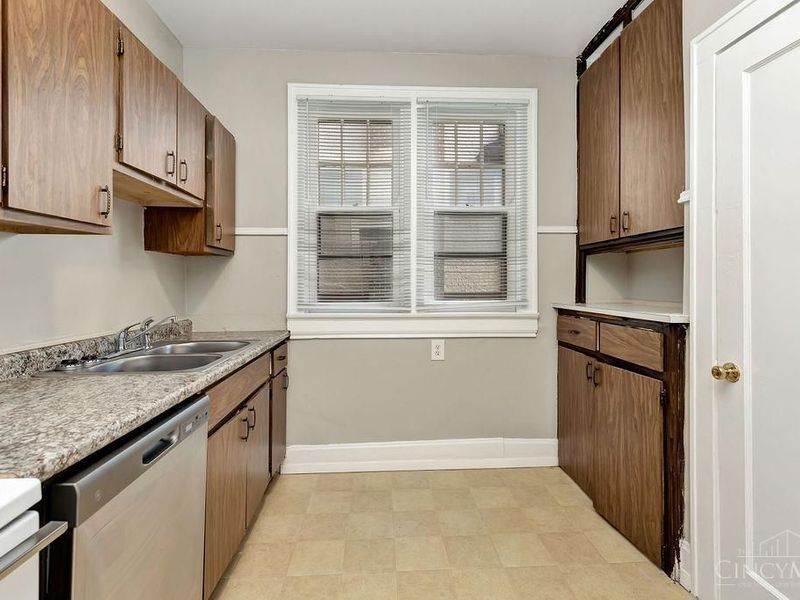 2260 Buxton Avenue, Norwood, OH 45212 Photo 13