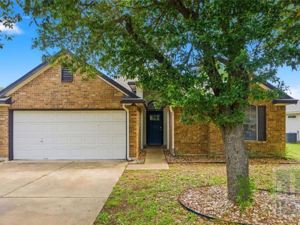 1006 Buttercup CT, Leander, TX 78641