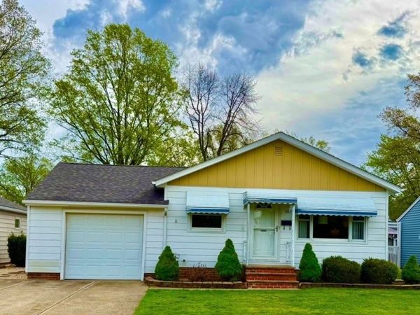 1663 Drenik Drive , Wickliffe, OH 44092