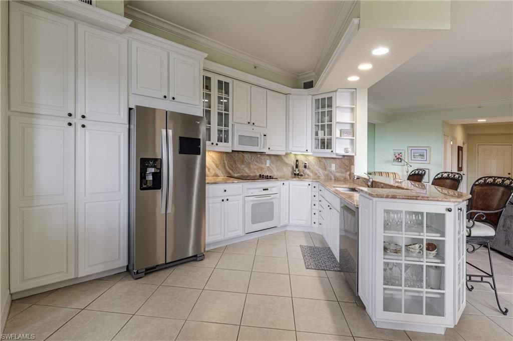451 Bayfront Pl, Unit 5206, Naples, FL 34102 Photo