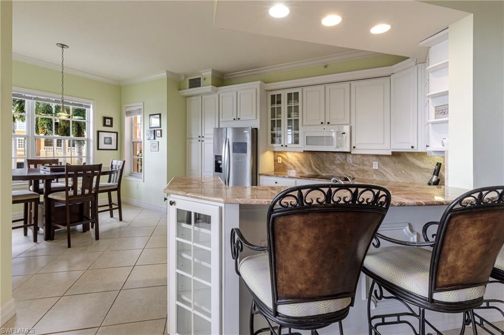 451 Bayfront Pl, Unit 5206, Naples, FL 34102 Photo