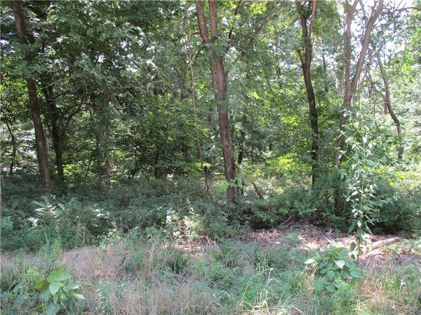 Wilmcote Lane, Bella Vista, AR 72715