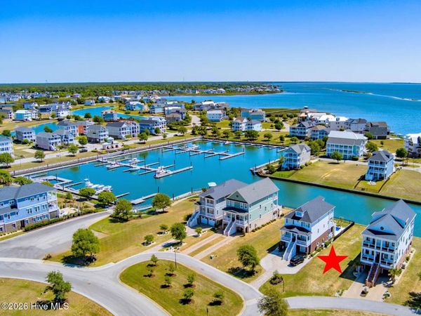 101 Nautical Pointe, Newport, NC 28570