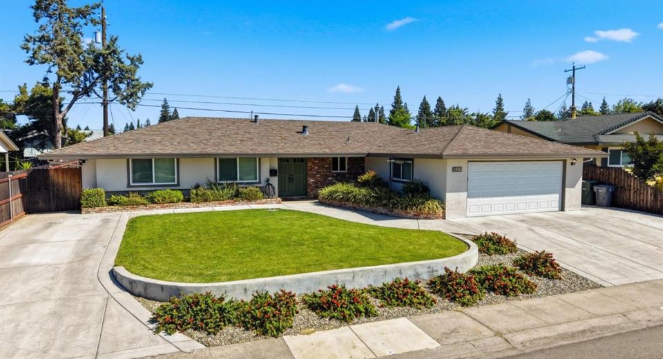 1541 Queens, Yuba City, CA 95993 Photo