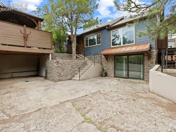 410 Laurel Street, Colorado Springs, CO 80904
