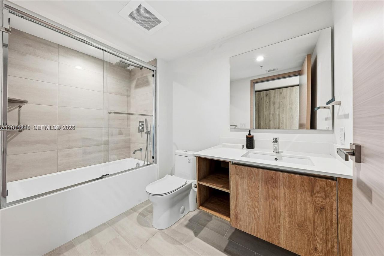 10281 W Bay Harbor Dr, Unit 205, Bay Harbor Islands, FL 33154 Photo
