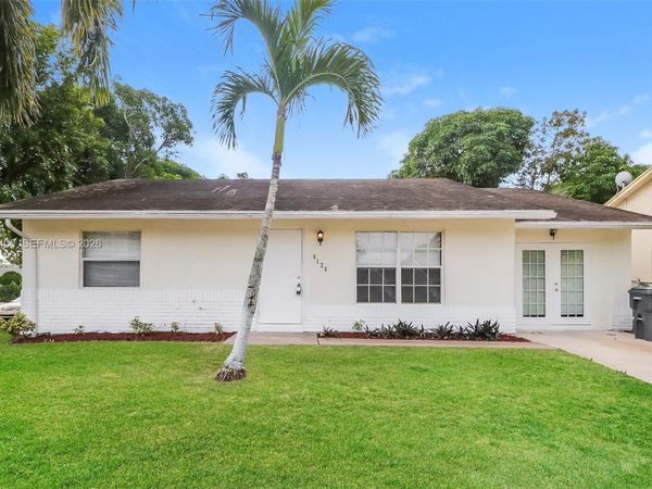 6126 Arcade Ct , Lake Worth, FL 33463