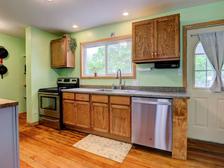 Property Image 6