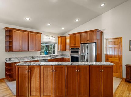 839 Tata Lane, South Lake Tahoe, CA 96150 Photo