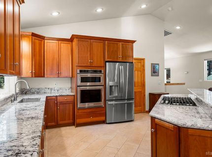 839 Tata Lane, South Lake Tahoe, CA 96150 Photo