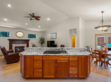 839 Tata Lane, South Lake Tahoe, CA 96150 Photo