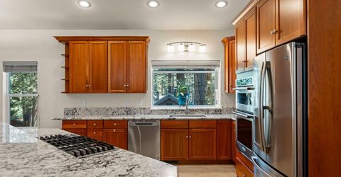 839 Tata Lane, South Lake Tahoe, CA 96150 Photo