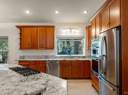 839 Tata Lane, South Lake Tahoe, CA 96150 Photo