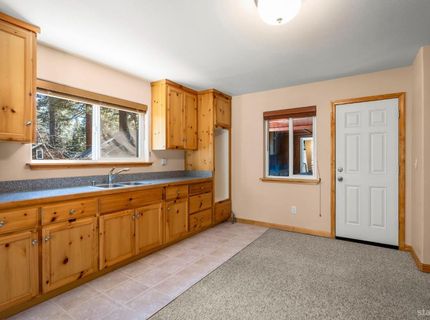 839 Tata Lane, South Lake Tahoe, CA 96150 Photo
