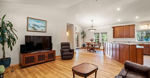 839 Tata Lane, South Lake Tahoe, CA 96150 Photo
