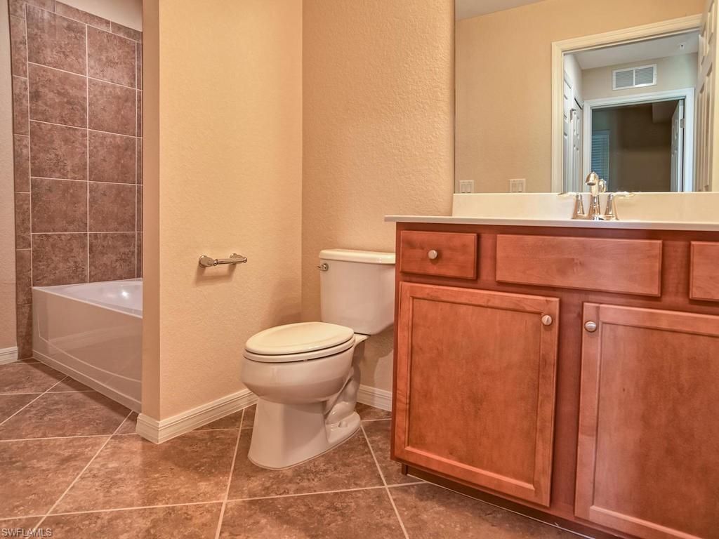 9731 Acqua Ct, Unit 514, Naples, FL 34113 Photo