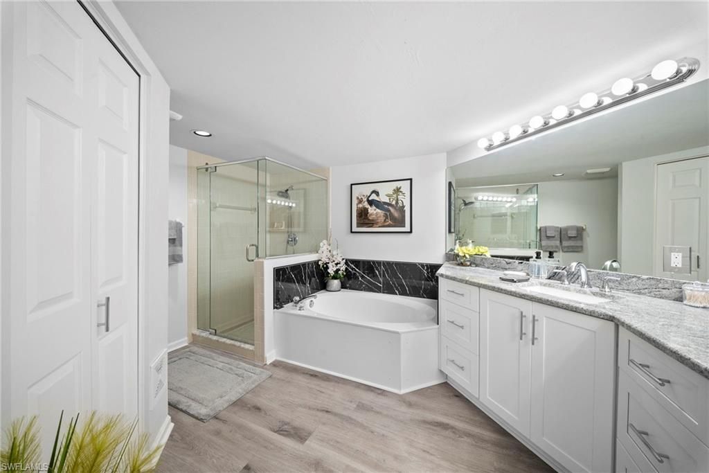 4250 Lake Forest Dr , Unit 311, Bonita Springs, FL 34134 Photo