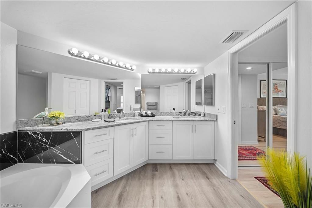 4250 Lake Forest Dr , Unit 311, Bonita Springs, FL 34134 Photo