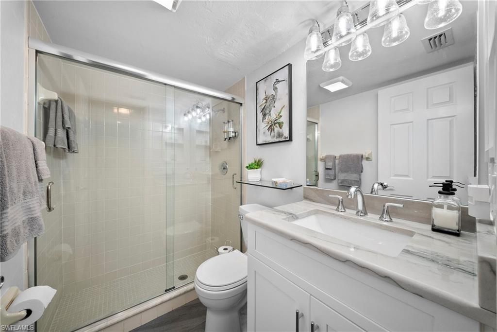 4250 Lake Forest Dr , Unit 311, Bonita Springs, FL 34134 Photo