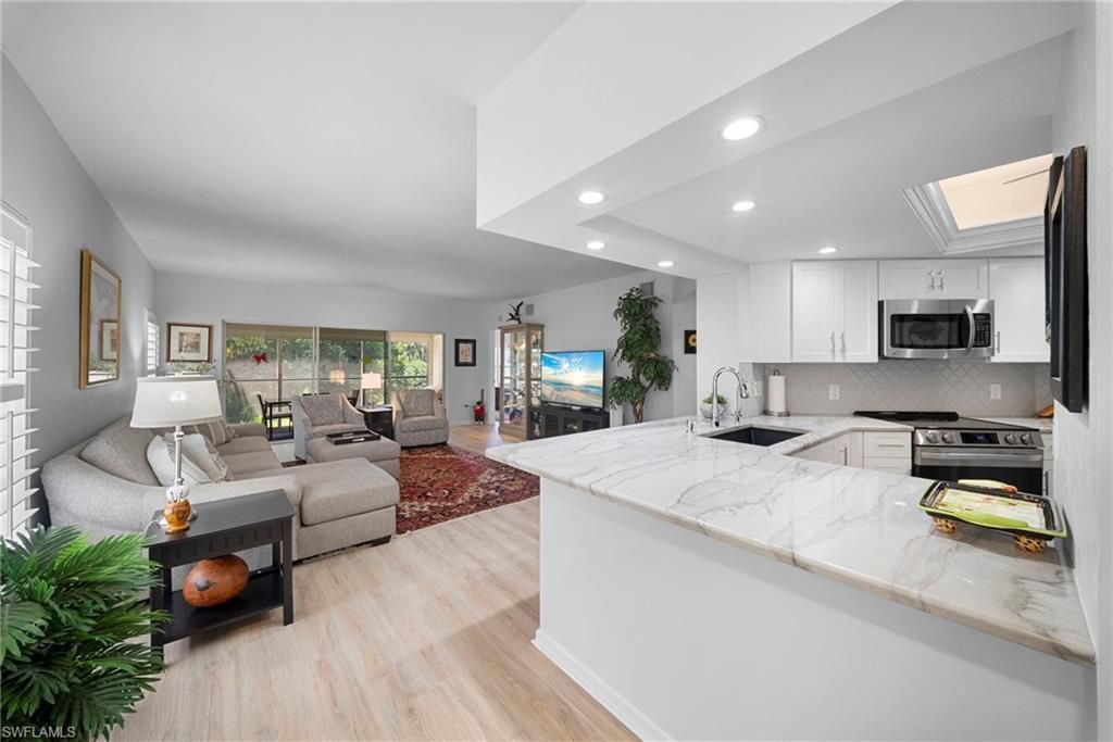 4250 Lake Forest Dr , Unit 311, Bonita Springs, FL 34134 Photo
