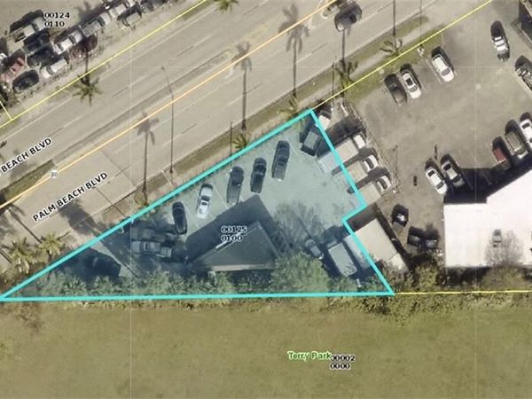 3426 Palm Beach BLVD , FORT MYERS, FL 33916