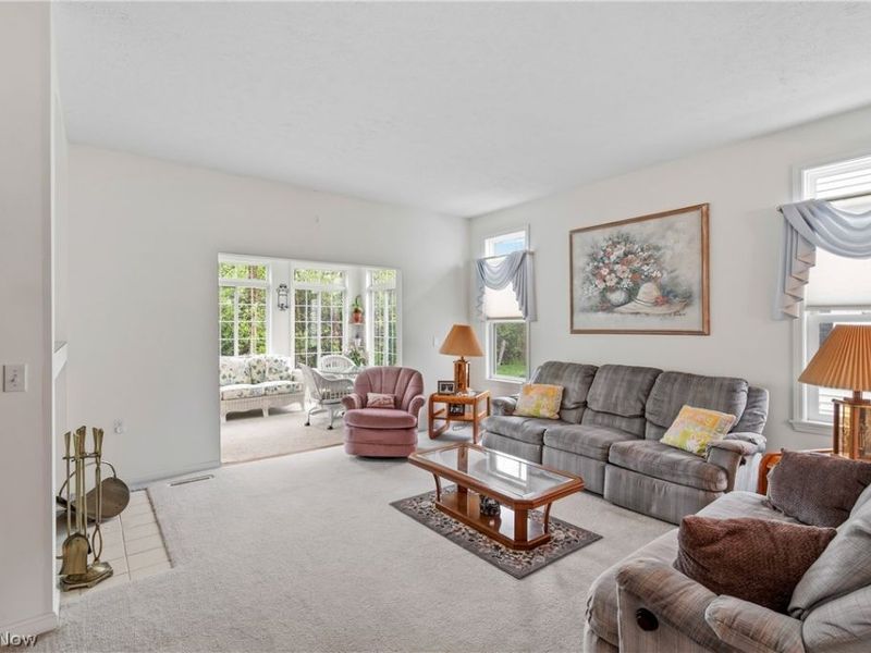 10490 W Ravine View Court, North Royalton, OH 44133 Photo 6