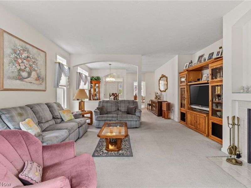10490 W Ravine View Court, North Royalton, OH 44133 Photo 8