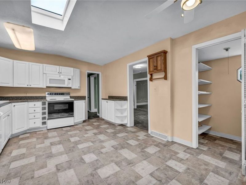 639 Liberty Street, Painesville, OH 44077 Photo 12
