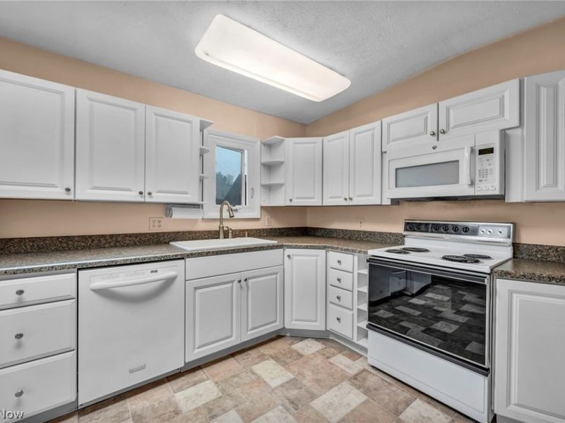 639 Liberty Street, Painesville, OH 44077 Photo 8