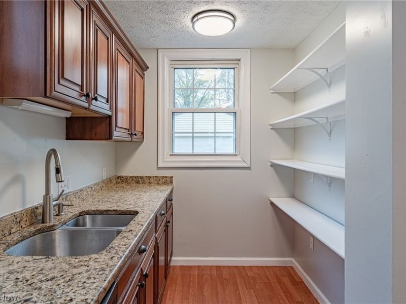 16724 Scottsdale Boulevard , Shaker Heights, OH 44120 Photo 10