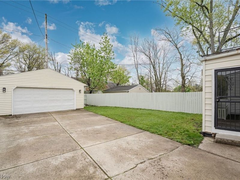 16724 Scottsdale Boulevard , Shaker Heights, OH 44120 Photo 28