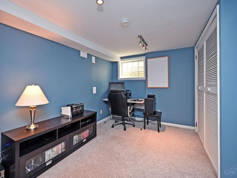 6847 Meadowdale Circle, Madeira, OH 45243 Photo 47
