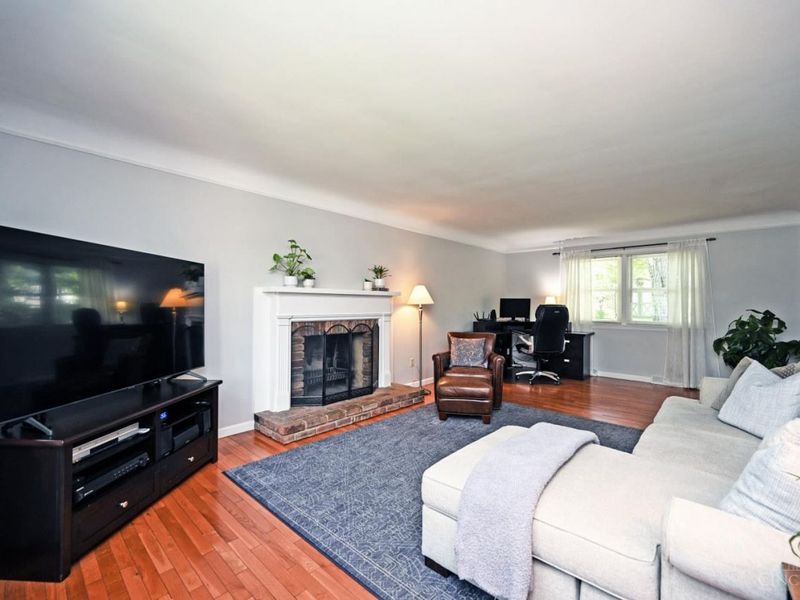 6847 Meadowdale Circle, Madeira, OH 45243 Photo 8