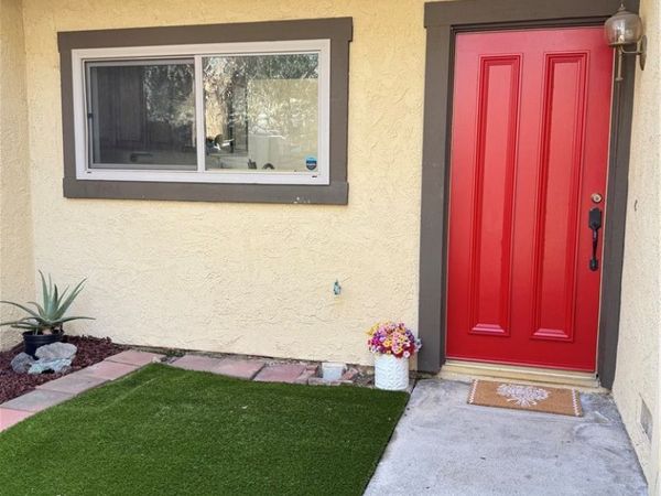 2618 N Tustin, Unit D/34, Santa Ana, CA 92705