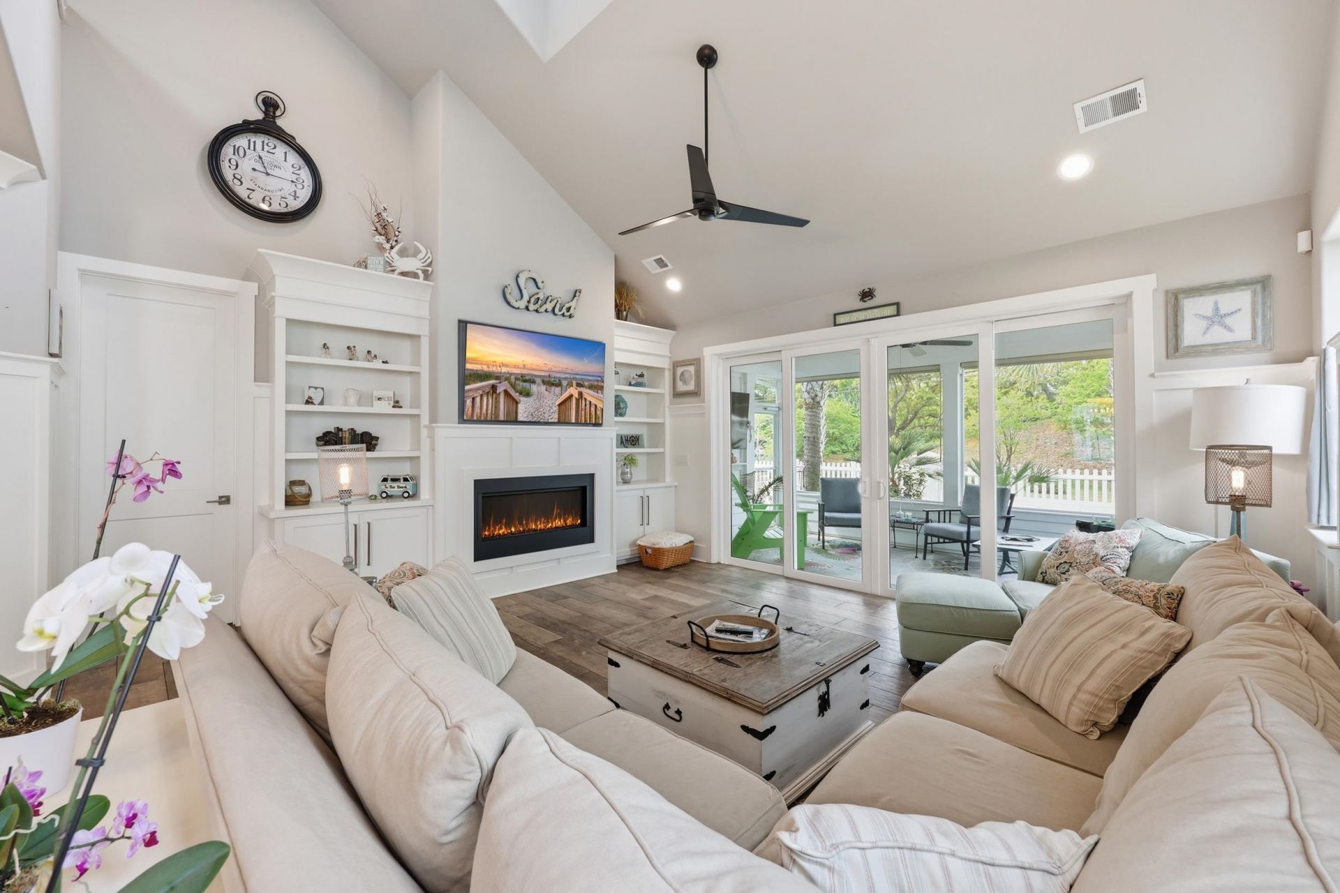 5323 Ocean Village Dr. Photo 8