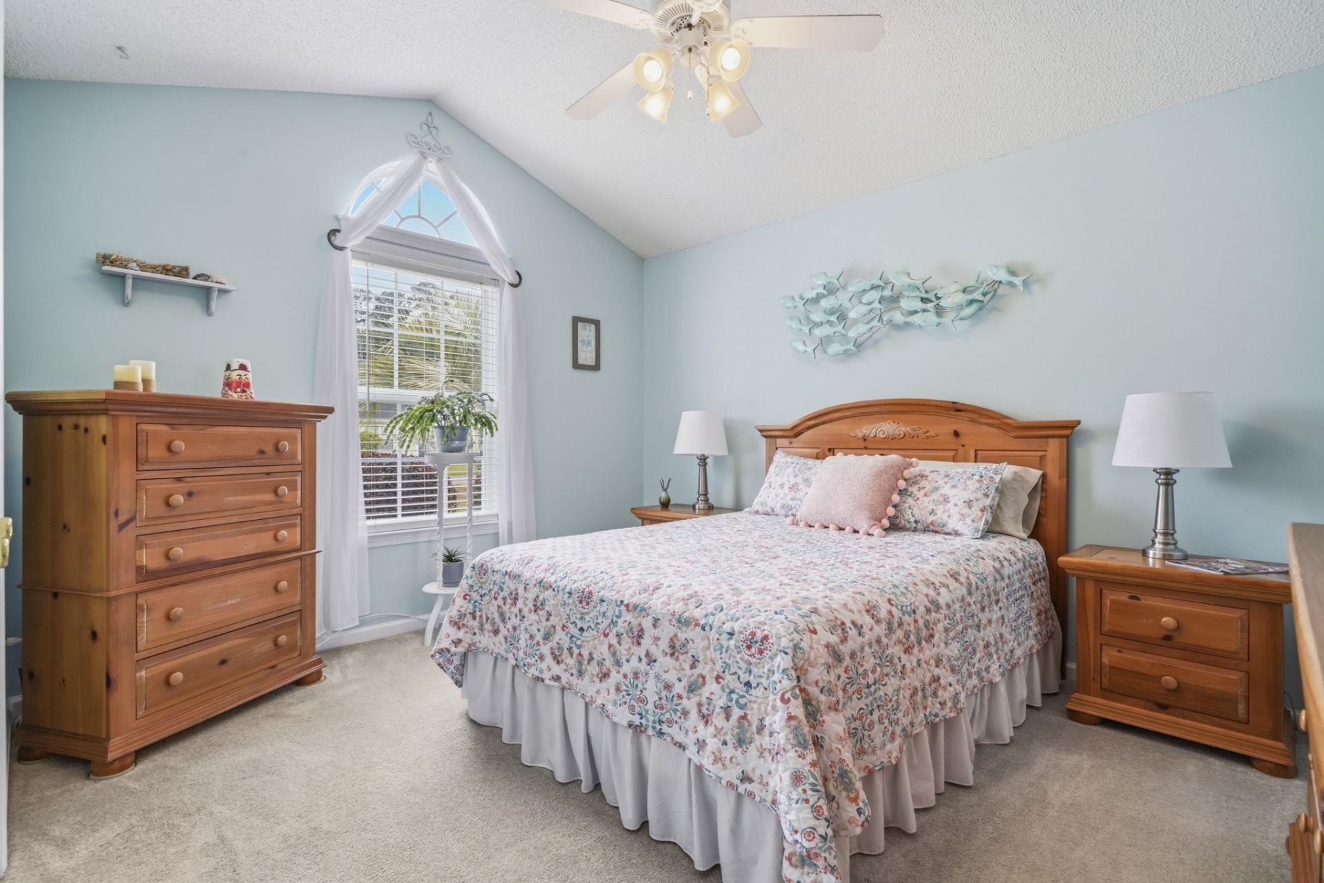 676 Lilly Naz Ln. Photo 22