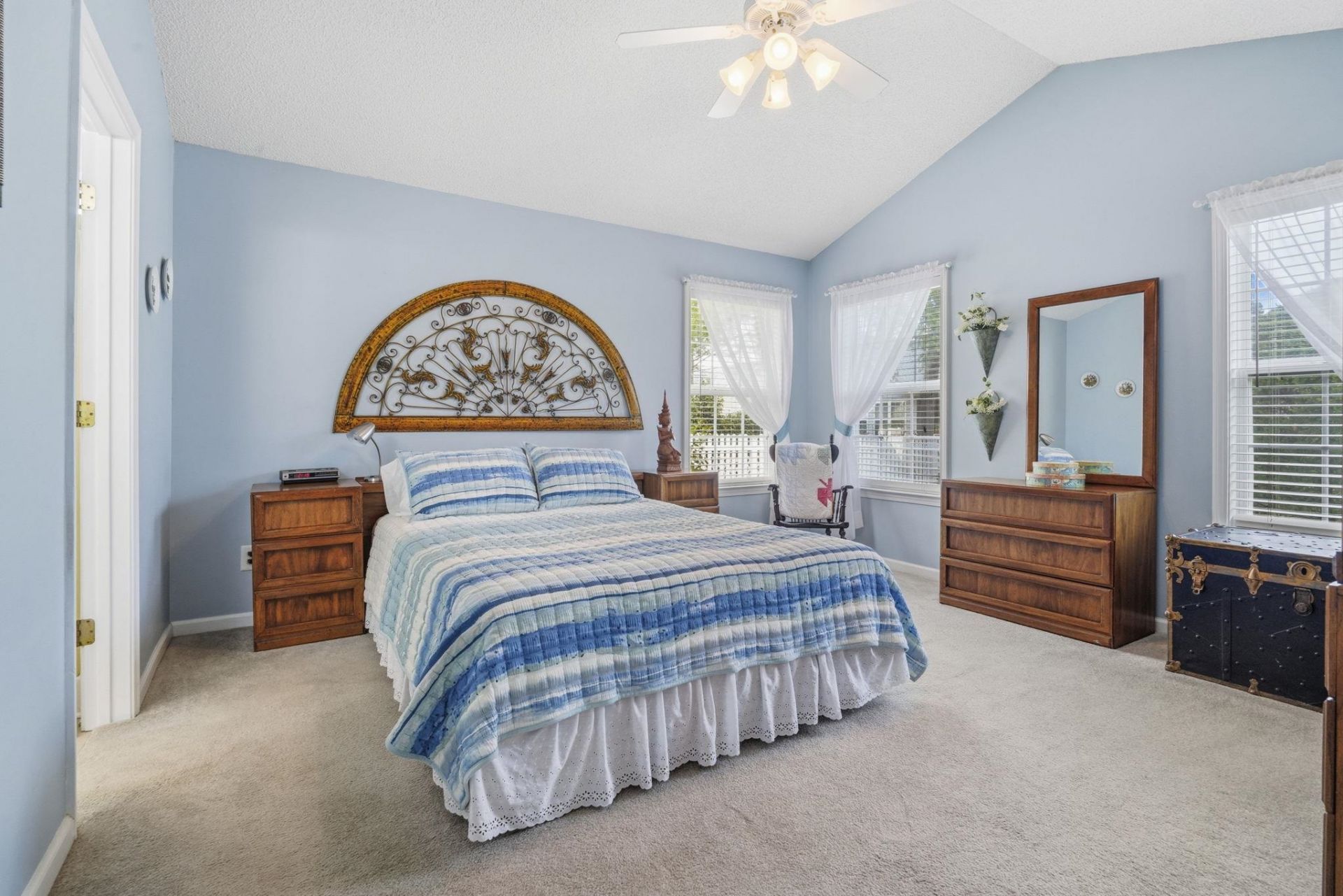 676 Lilly Naz Ln. Photo 27