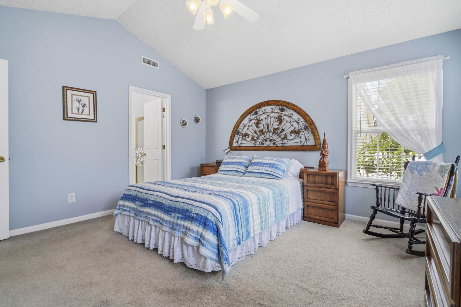 676 Lilly Naz Ln. Photo 28