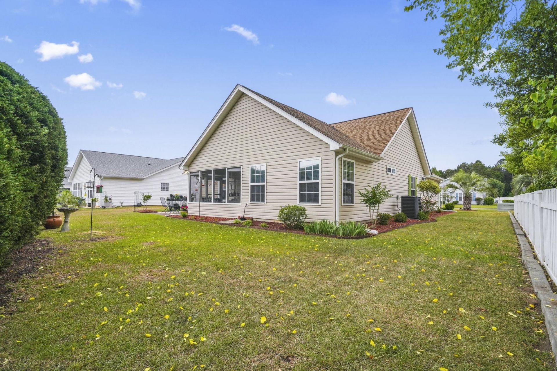 676 Lilly Naz Ln. Photo 36