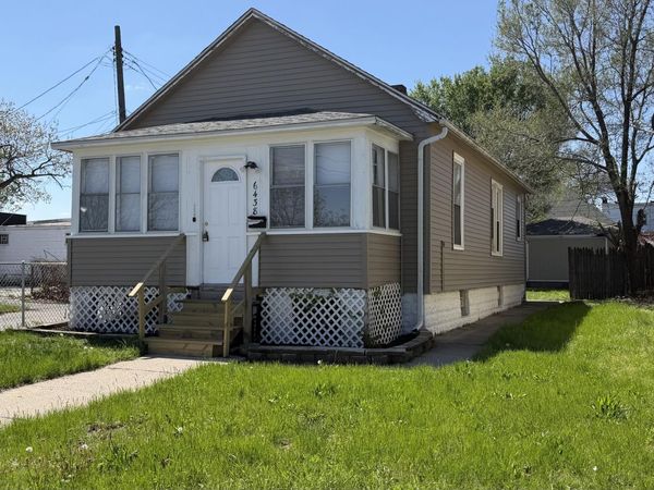 6438 Jefferson Avenue , Hammond, IN 46324