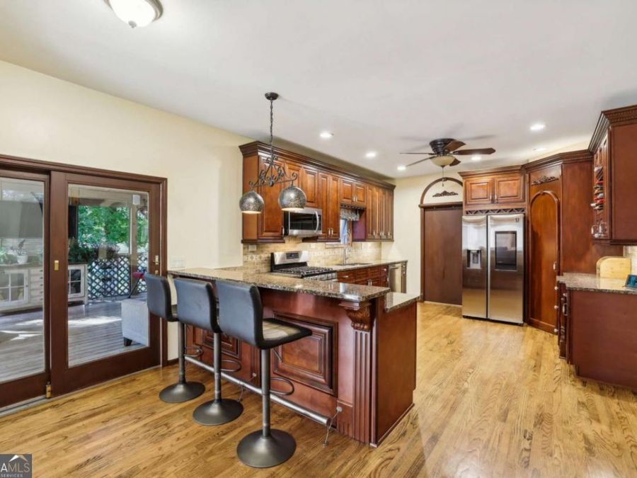 Property Image 8