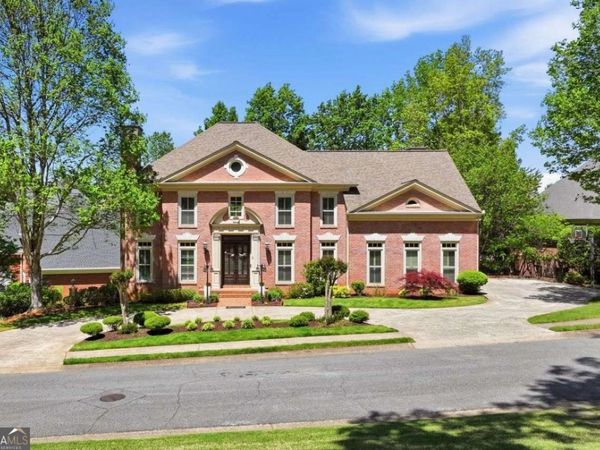 2336 Edgemere Lake Circle, Marietta, GA 30062
