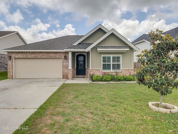 10434 W Landon Green Circle, Gulfport, MS 39503