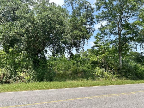 Basin School Road, Lucedale, MS 39452