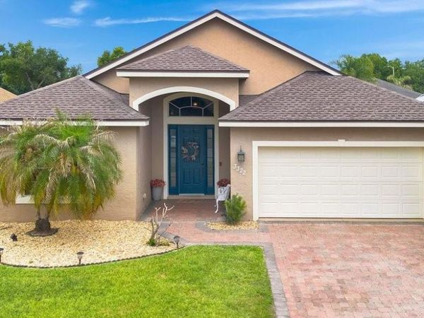 3322 OAK HILL PLACE , WINTER HAVEN, FL 33884