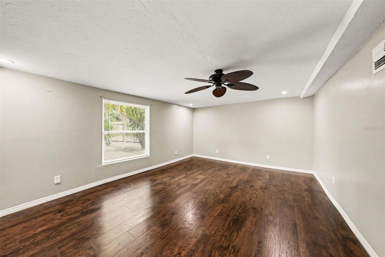 6145 Maplewood Drive, New Port Richey, FL 34653 Photo