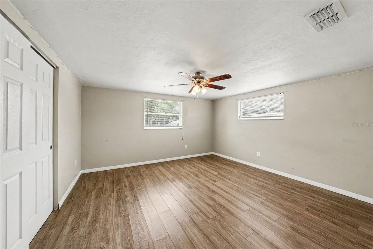 6145 Maplewood Drive, New Port Richey, FL 34653 Photo