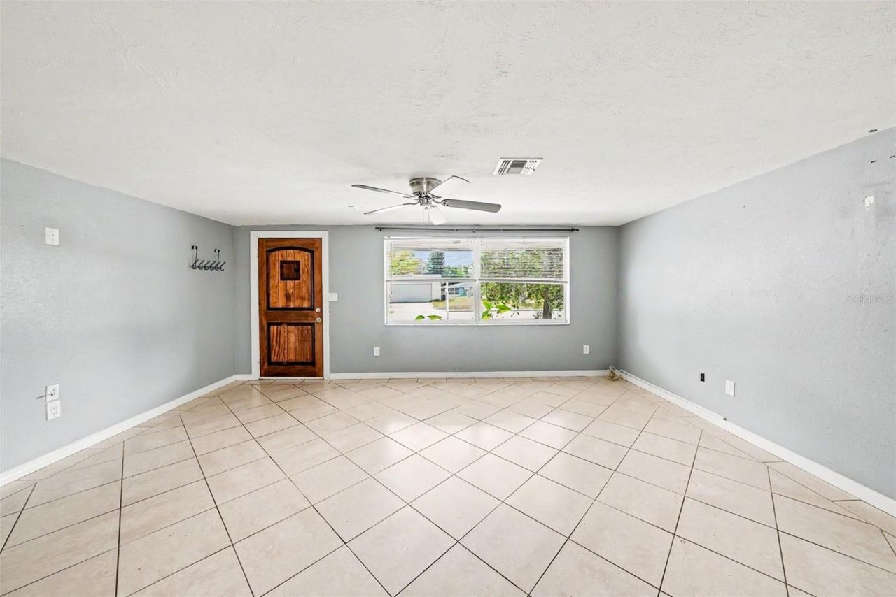 6145 Maplewood Drive, New Port Richey, FL 34653 Photo